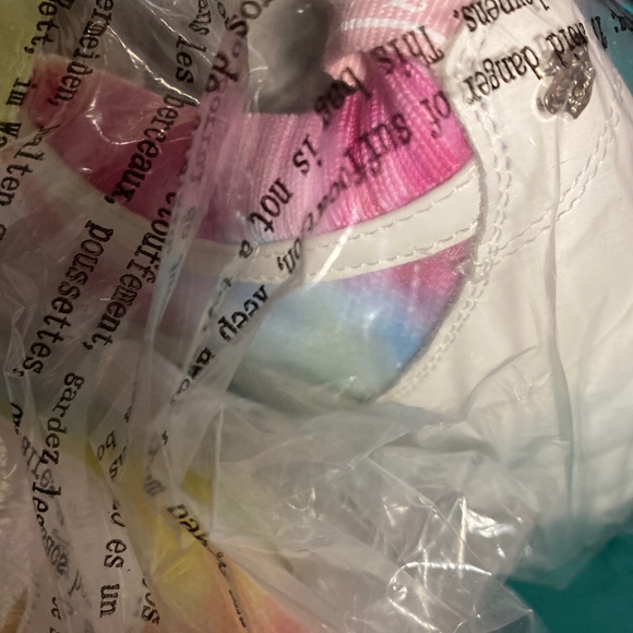 LAST PAIR NWT Juicy Couture Multicolor Watercolor Low-Top - Picture 10 of 10